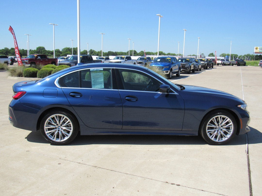 2024 BMW 3 Series 330i