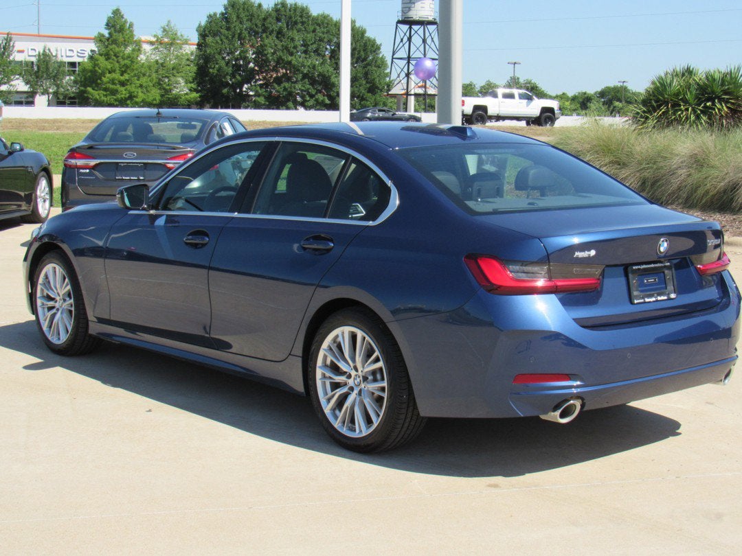 2024 BMW 3 Series 330i