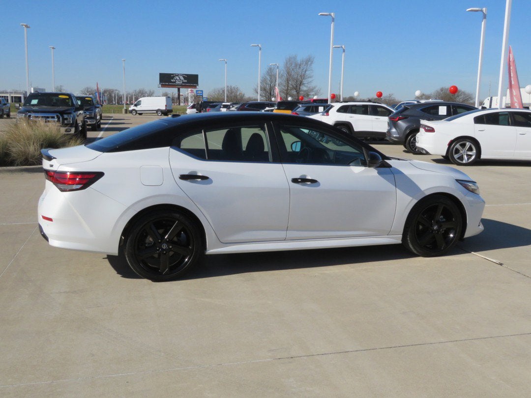 2023 Nissan Sentra SR