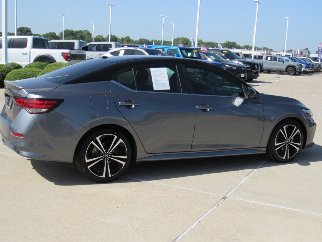 2022 Nissan Sentra SR
