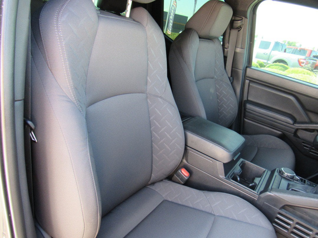 2025 Toyota Tacoma 4WD SR