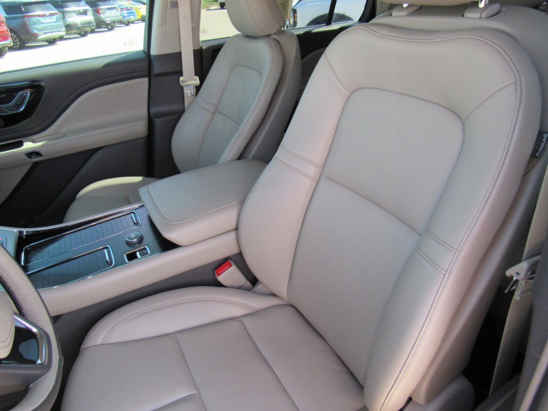 2021 Lincoln Aviator Standard
