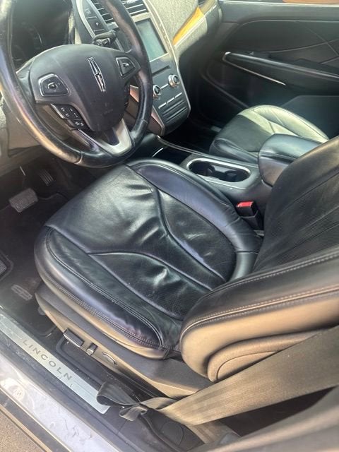 2015 Lincoln MKC Base