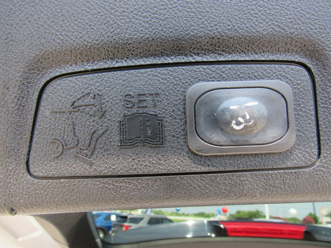 2015 Lincoln MKC Base