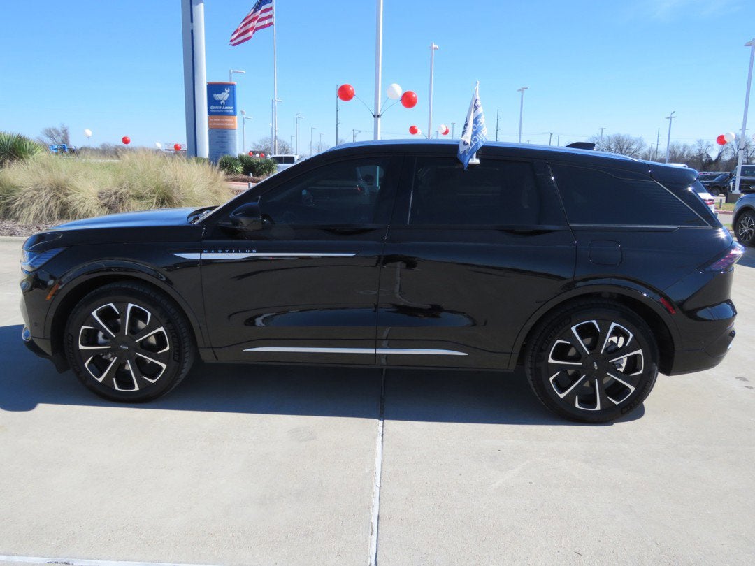 2024 Lincoln Nautilus Reserve