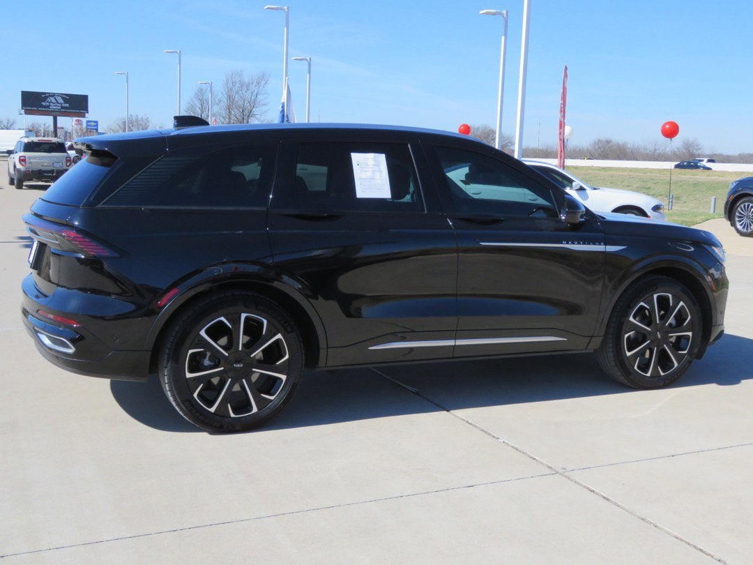 2024 Lincoln Nautilus Reserve