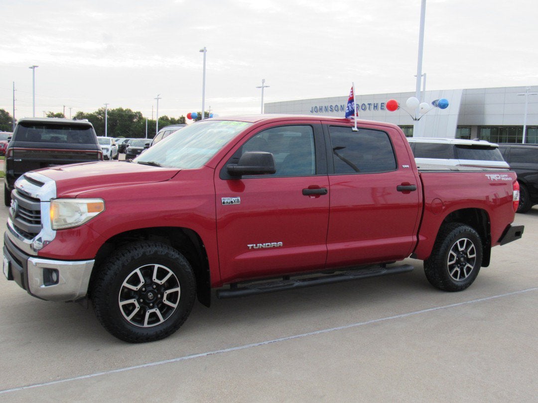 2014 Toyota Tundra 2WD Truck SR5