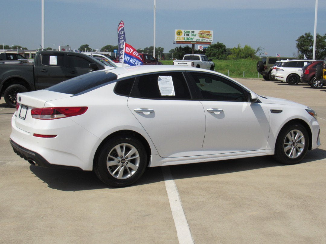 2019 Kia Optima LX