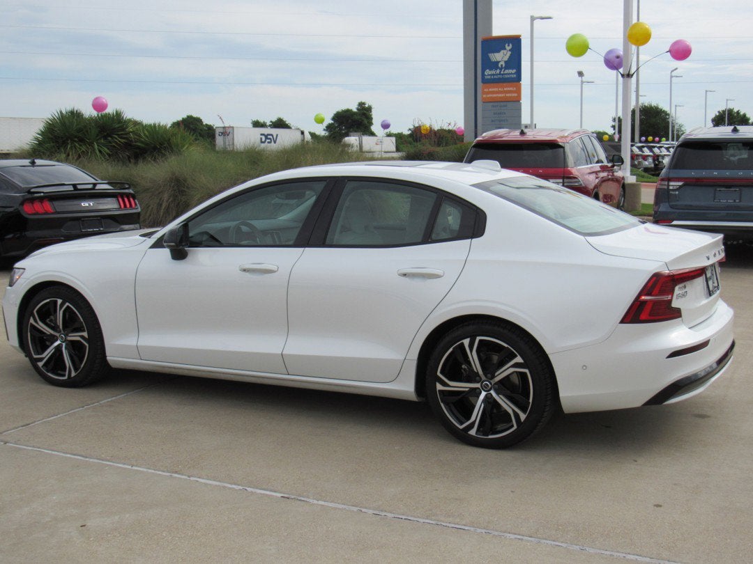 2024 Volvo S60 UltimatE