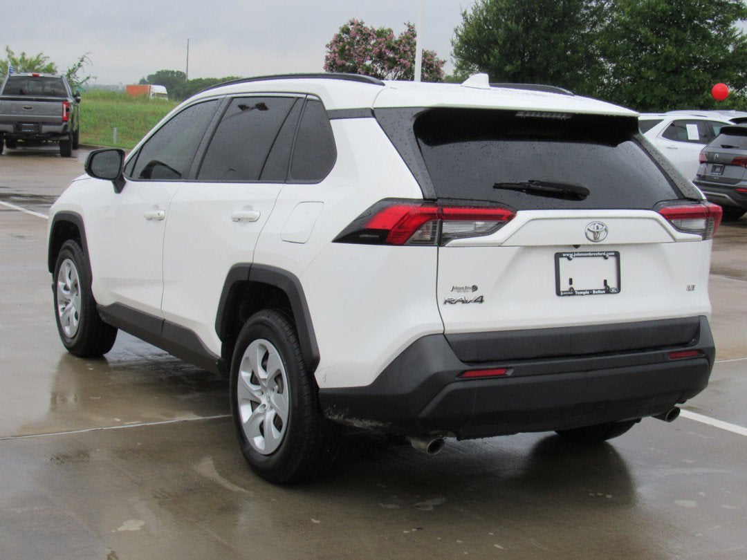 2019 Toyota RAV4 LE