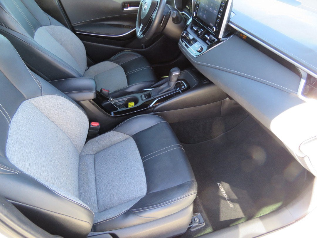 2021 Toyota Corolla Hatchback XSE