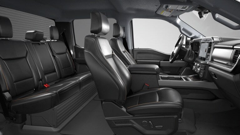 2026 Ford Super Duty F-350® Lariat®